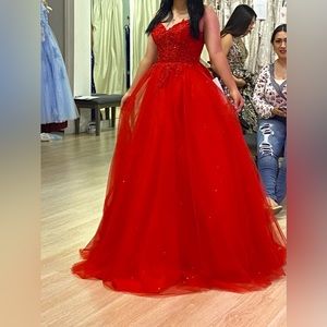 Prom dress in red